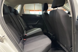 valkoinen Volkswagen Polo 2020 kuva 16.