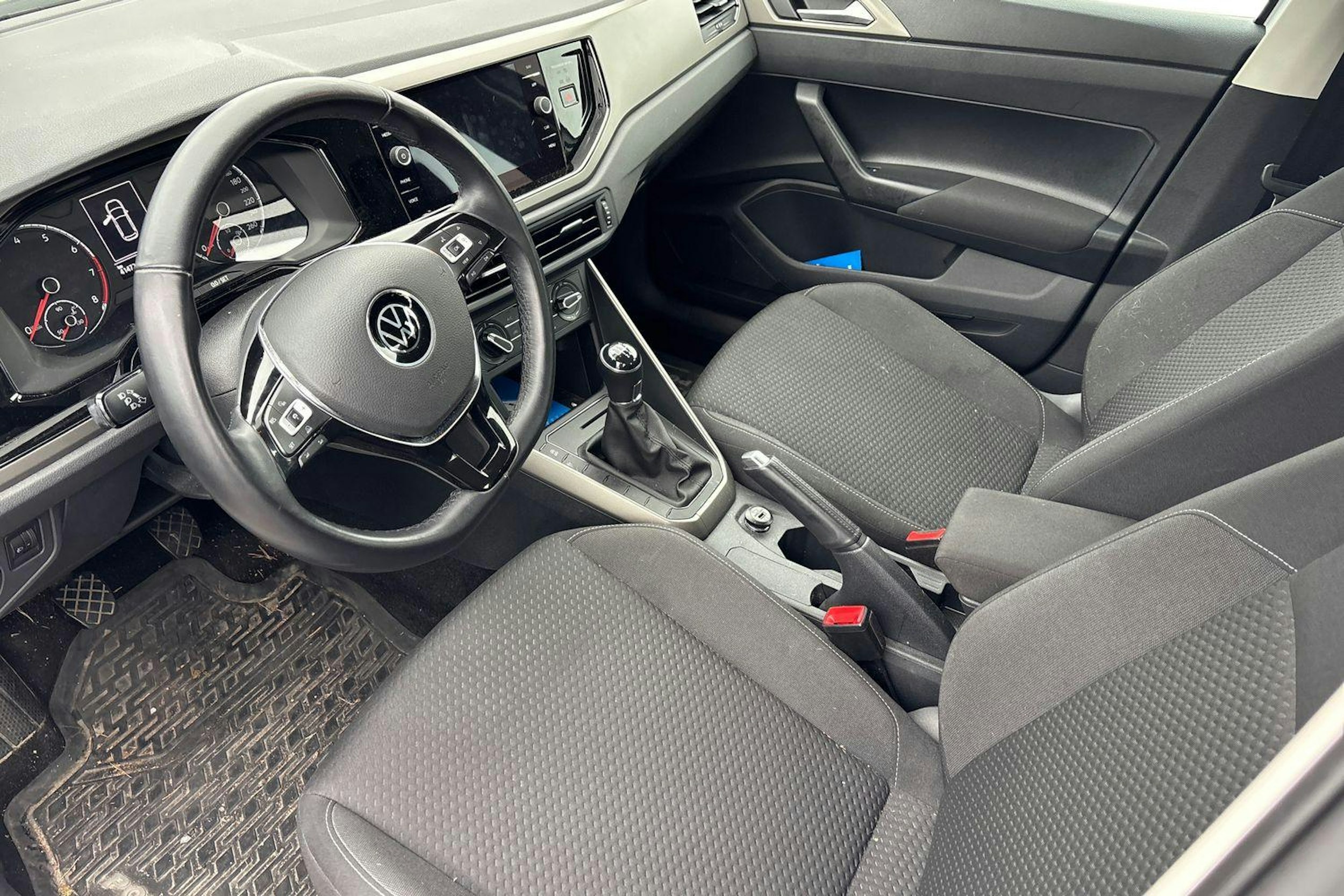 valkoinen Volkswagen Polo 2020 kuva 3.