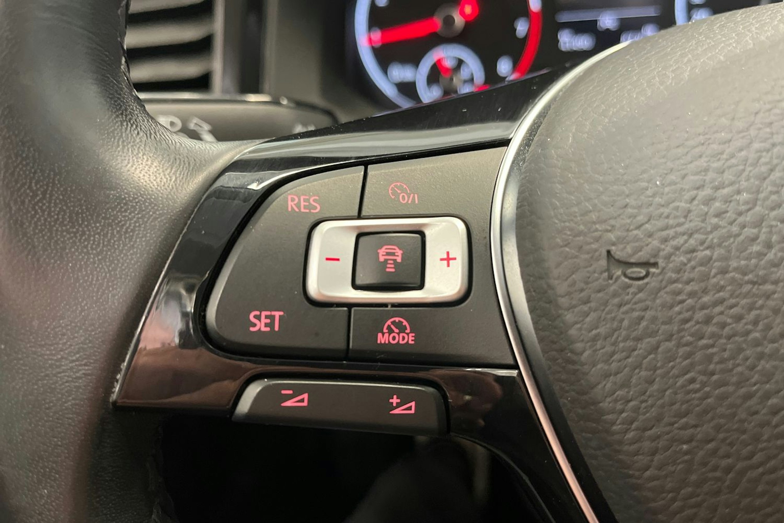valkoinen Volkswagen Polo 2021 kuva 21.