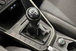 valkoinen Volkswagen Polo 2021 kuva 24.