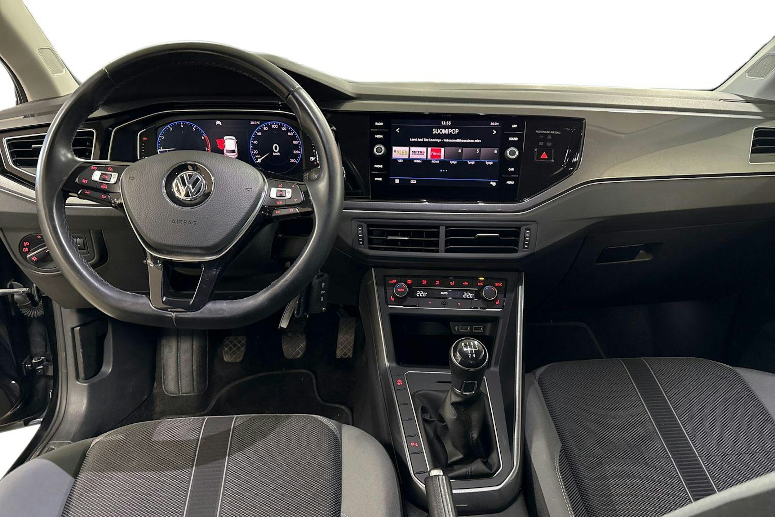 Musta Volkswagen POLO 2020 kuva 9.