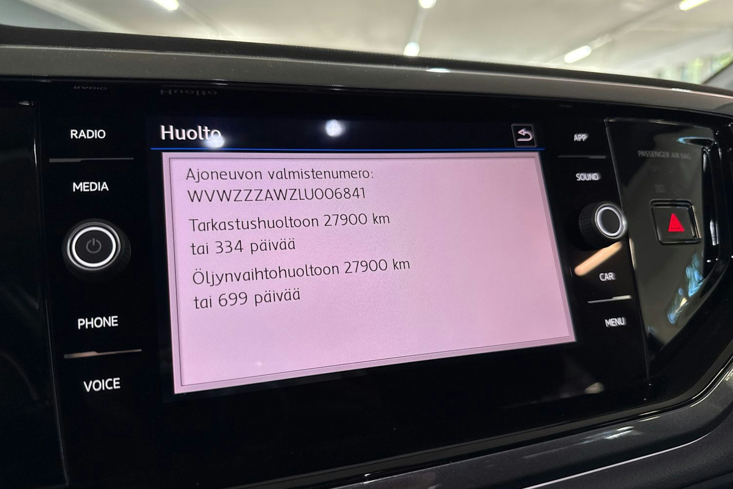 Musta Volkswagen POLO 2020 kuva 20.