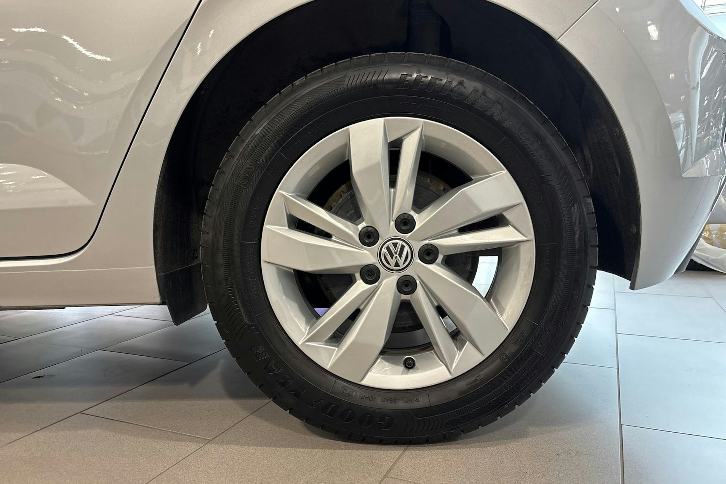 hopea Volkswagen Polo 2020 kuva 9.