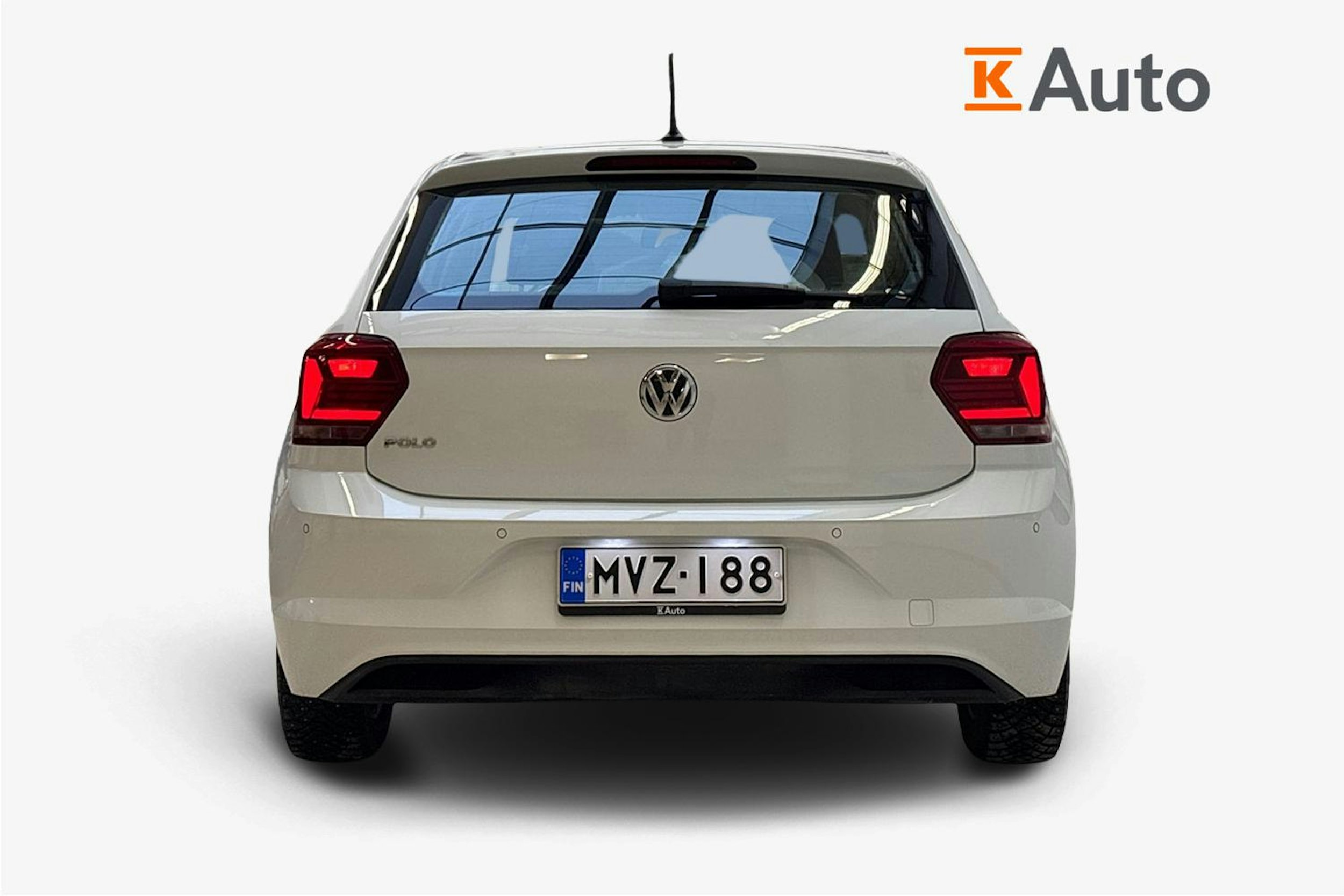 valkoinen Volkswagen Polo 2020 kuva 3.