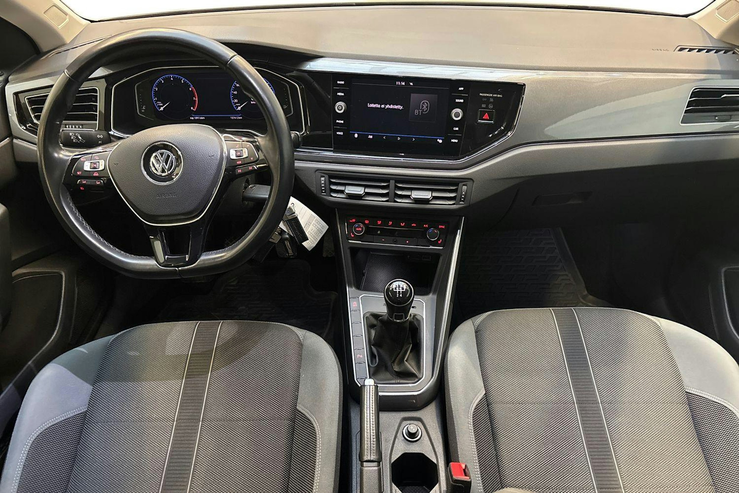 valkoinen Volkswagen Polo 2020 kuva 9.