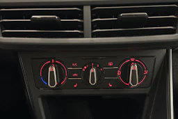 Harmaa Volkswagen POLO 2020 kuva 18.