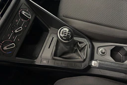 valkoinen Volkswagen Polo 2020 kuva 16.