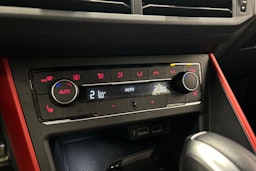 punainen Volkswagen Polo 2020 kuva 25.