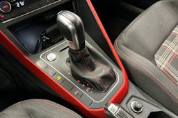 punainen Volkswagen Polo 2020 kuva 26.