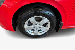 punainen Volkswagen Polo 2020 kuva 12.