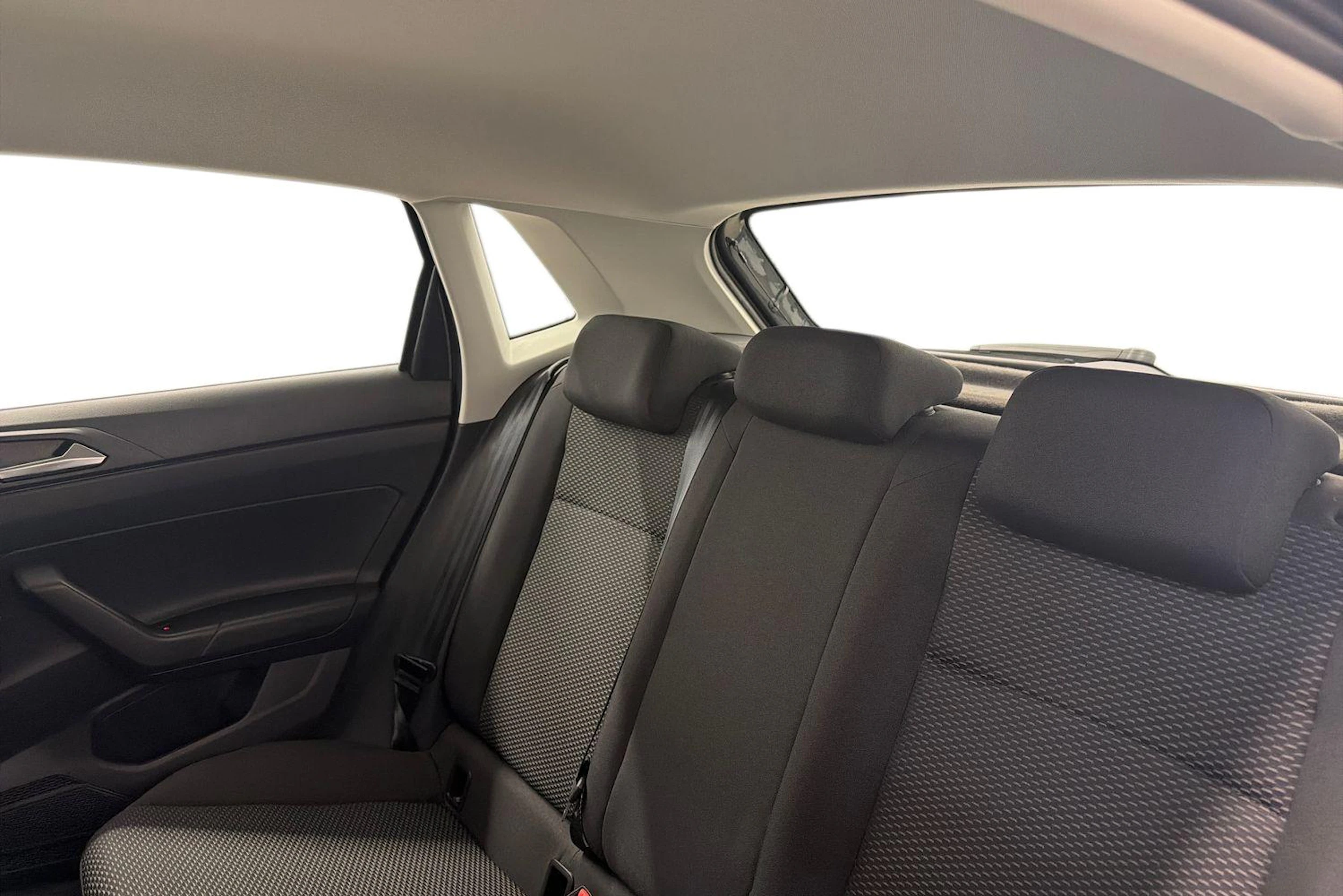 harmaa Volkswagen Polo 2020 kuva 8.