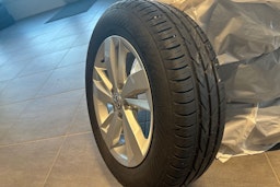 Valkoinen Volkswagen POLO 2020 kuva 18.