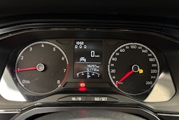 valkoinen Volkswagen Polo 2020 kuva 17.