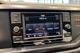 valkoinen Volkswagen Polo 2020 kuva 18.