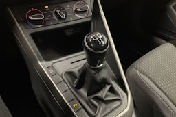 sininen Volkswagen Polo 2020 kuva 21.