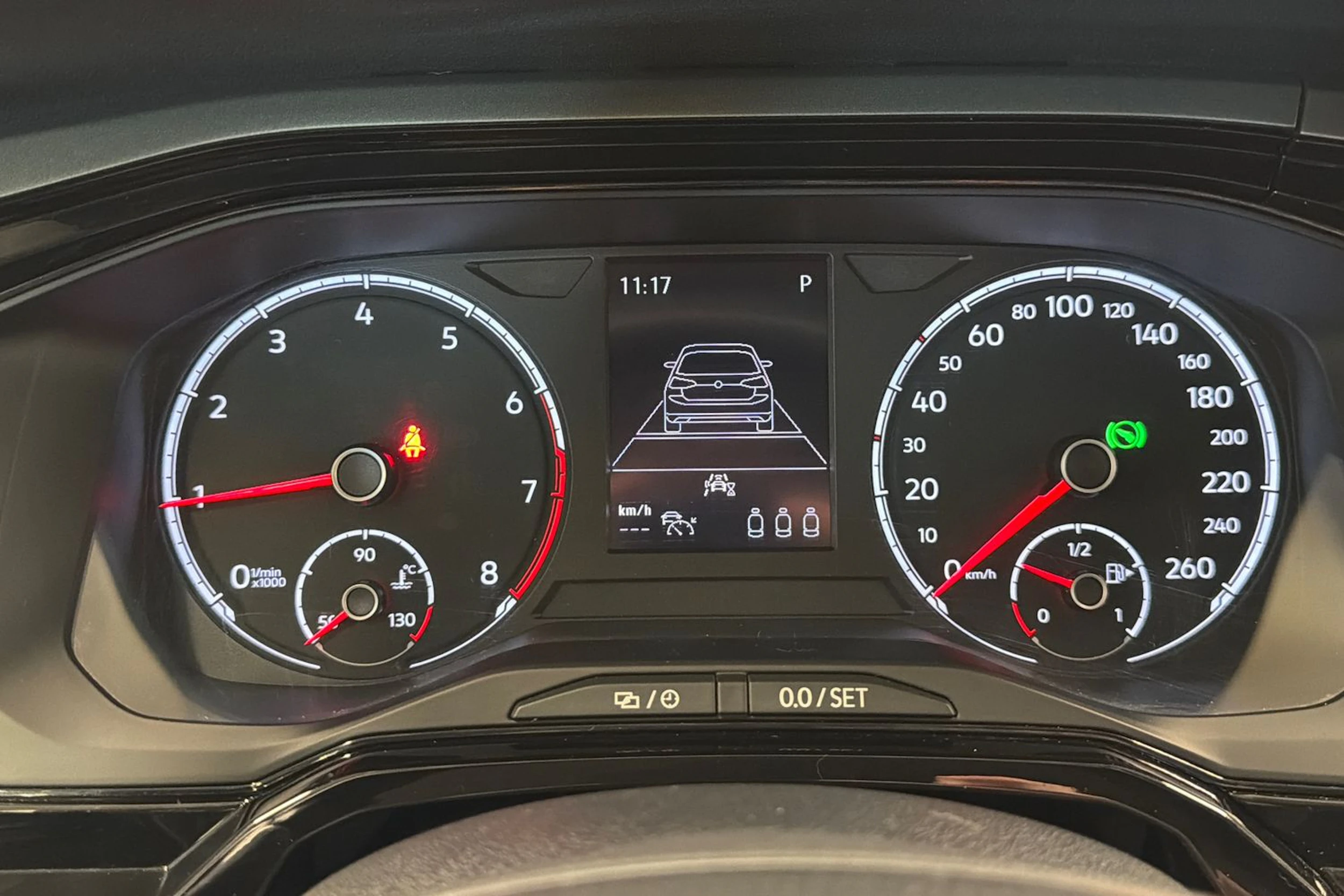 musta Volkswagen Polo 2020 kuva 12.