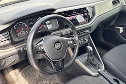 musta Volkswagen Polo 2020 kuva 3.