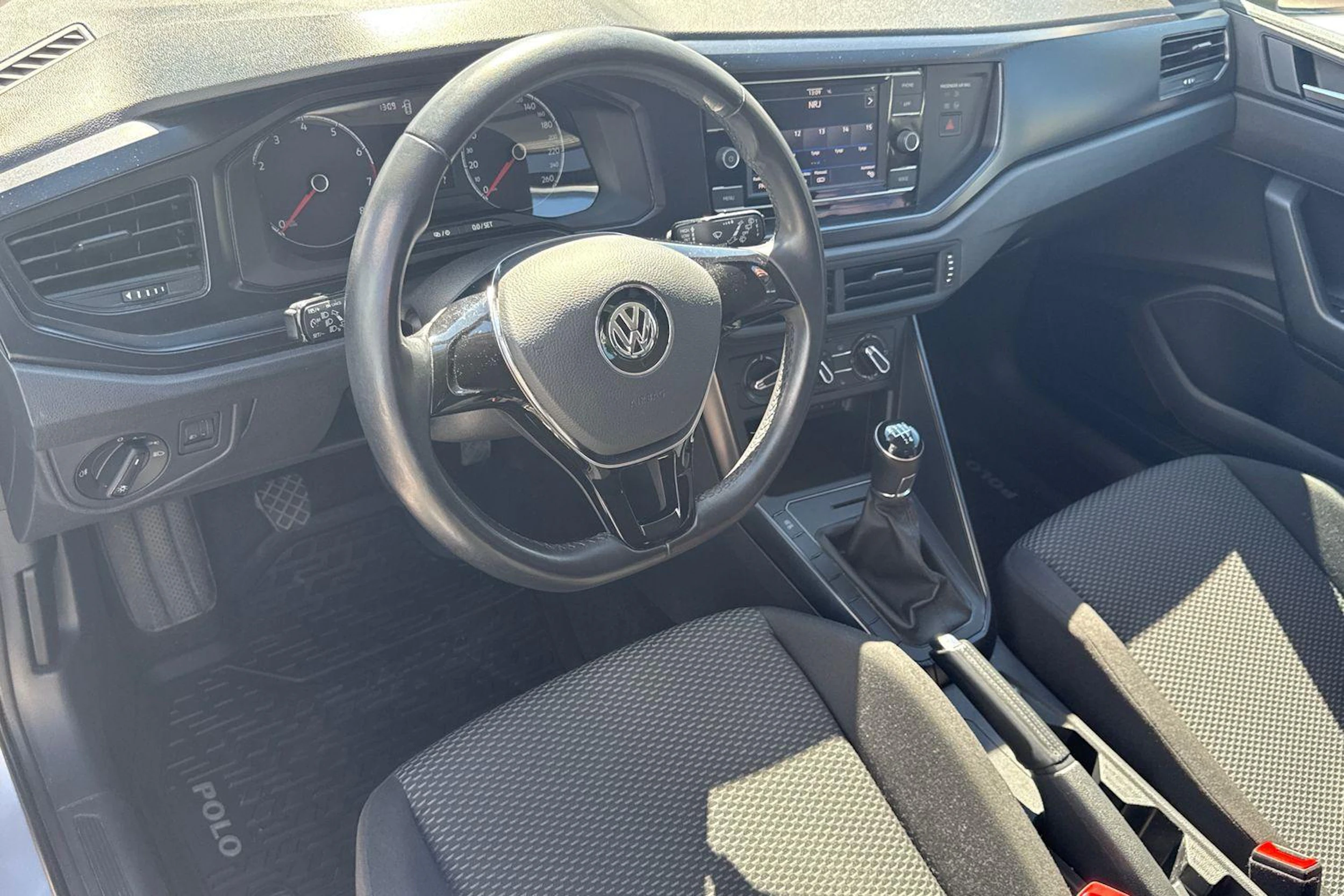 hopea Volkswagen Polo 2020 kuva 3.