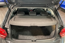 harmaa Volkswagen Polo 2020 kuva 14.