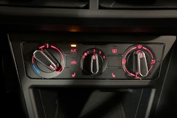 harmaa Volkswagen Polo 2020 kuva 19.