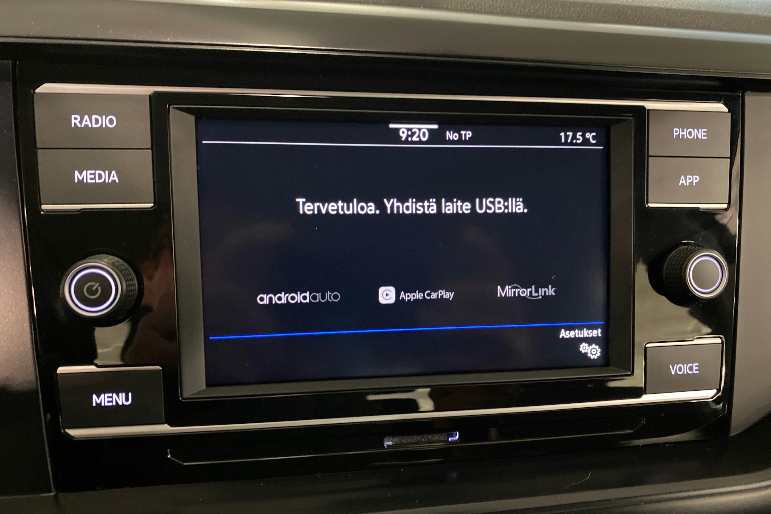 harmaa Volkswagen Polo 2020 kuva 21.