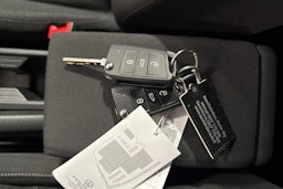 sininen Volkswagen Polo 2020 kuva 21.