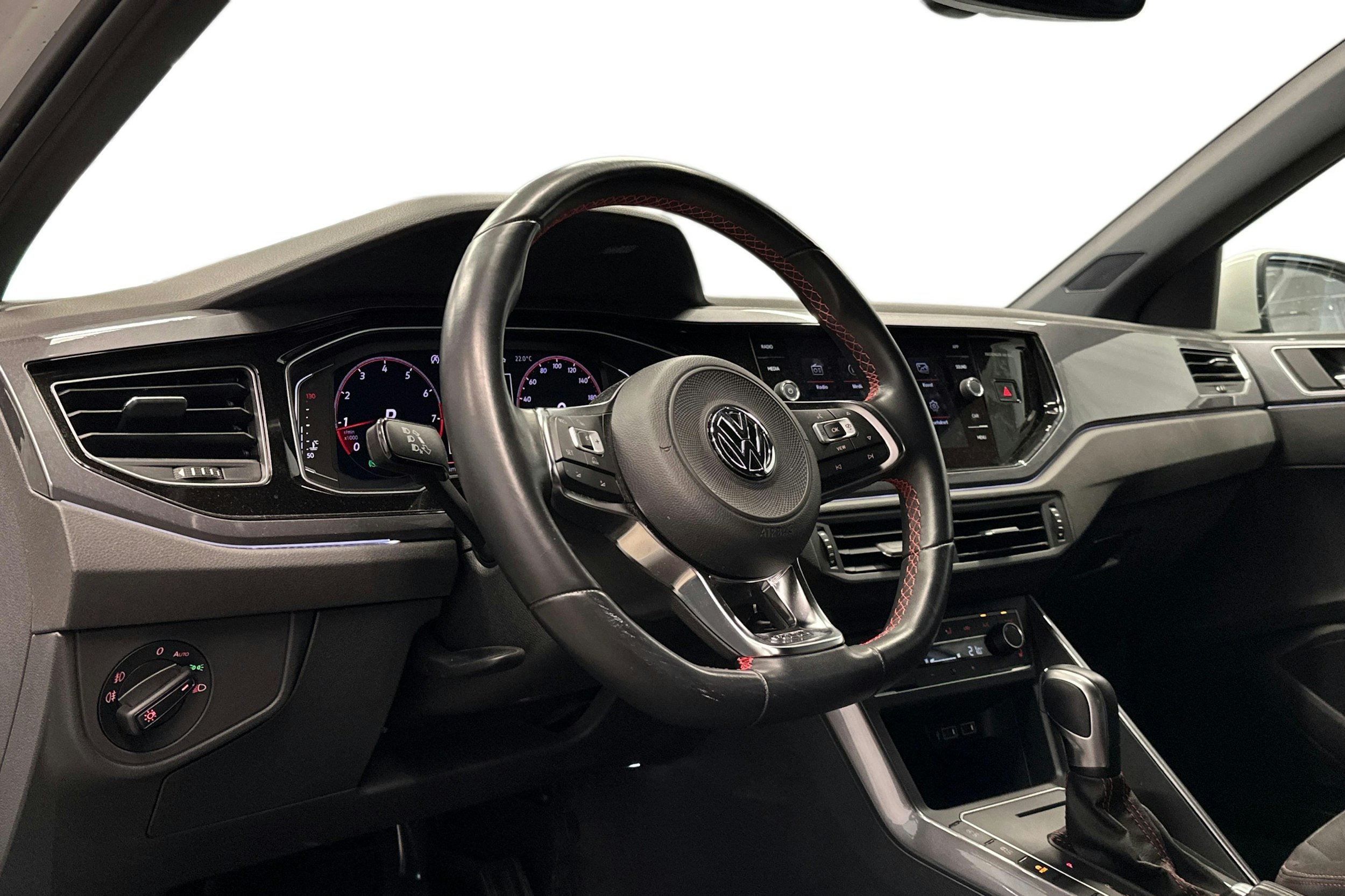 valkoinen Volkswagen Polo 2020 kuva 3.