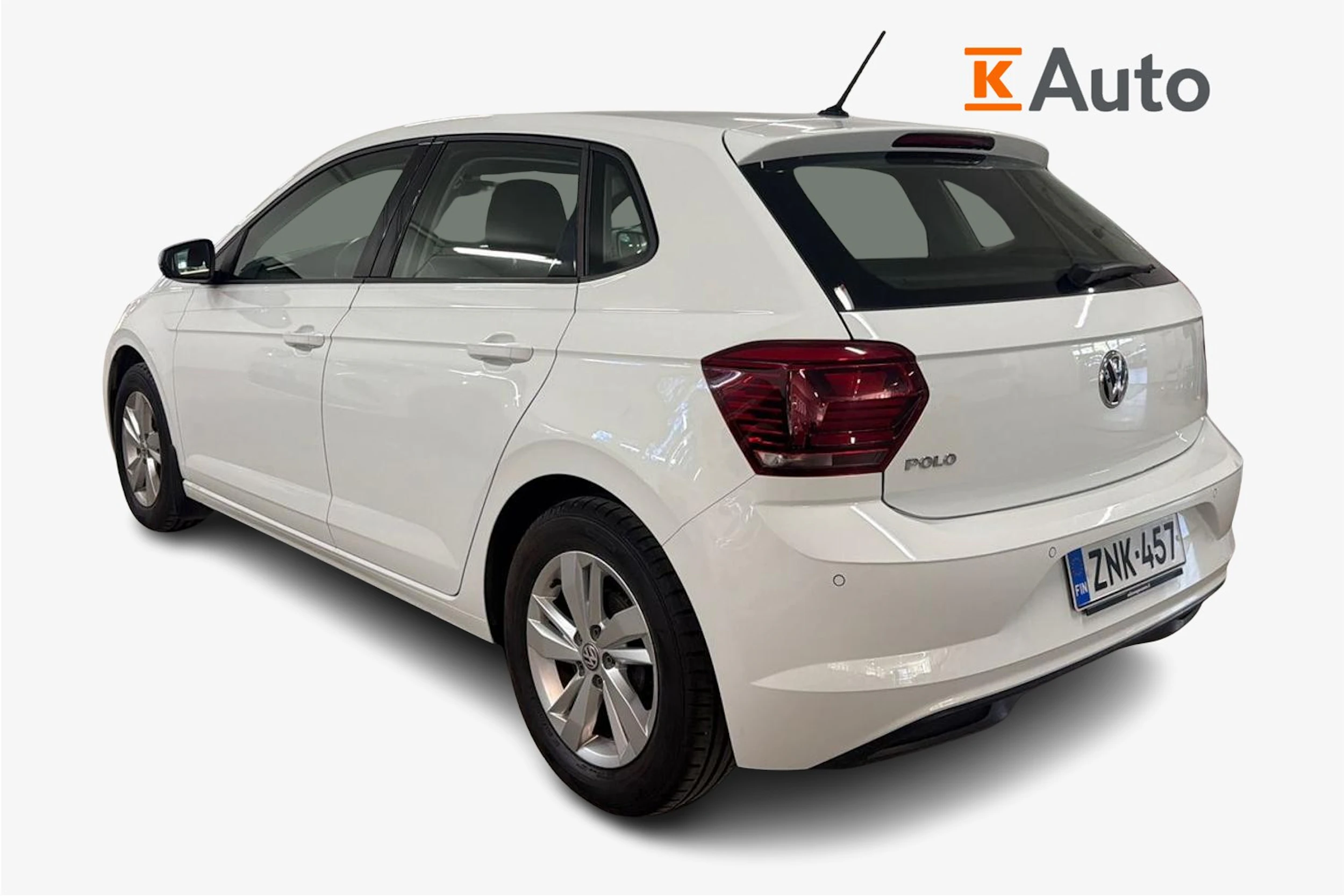 valkoinen Volkswagen Polo 2020 kuva 2.