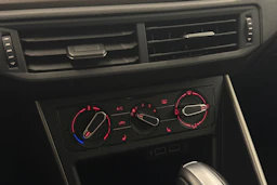 valkoinen Volkswagen Polo 2020 kuva 20.