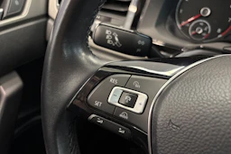 Valkoinen Volkswagen POLO 2020 kuva 18.