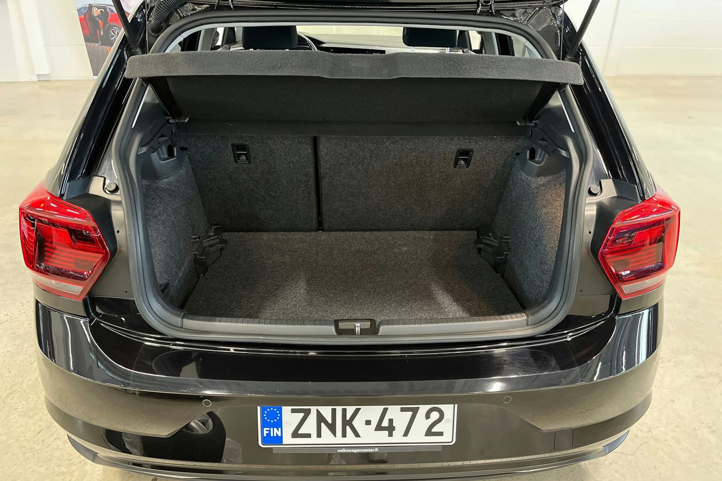 met. musta Volkswagen Polo 2020 kuva 31.