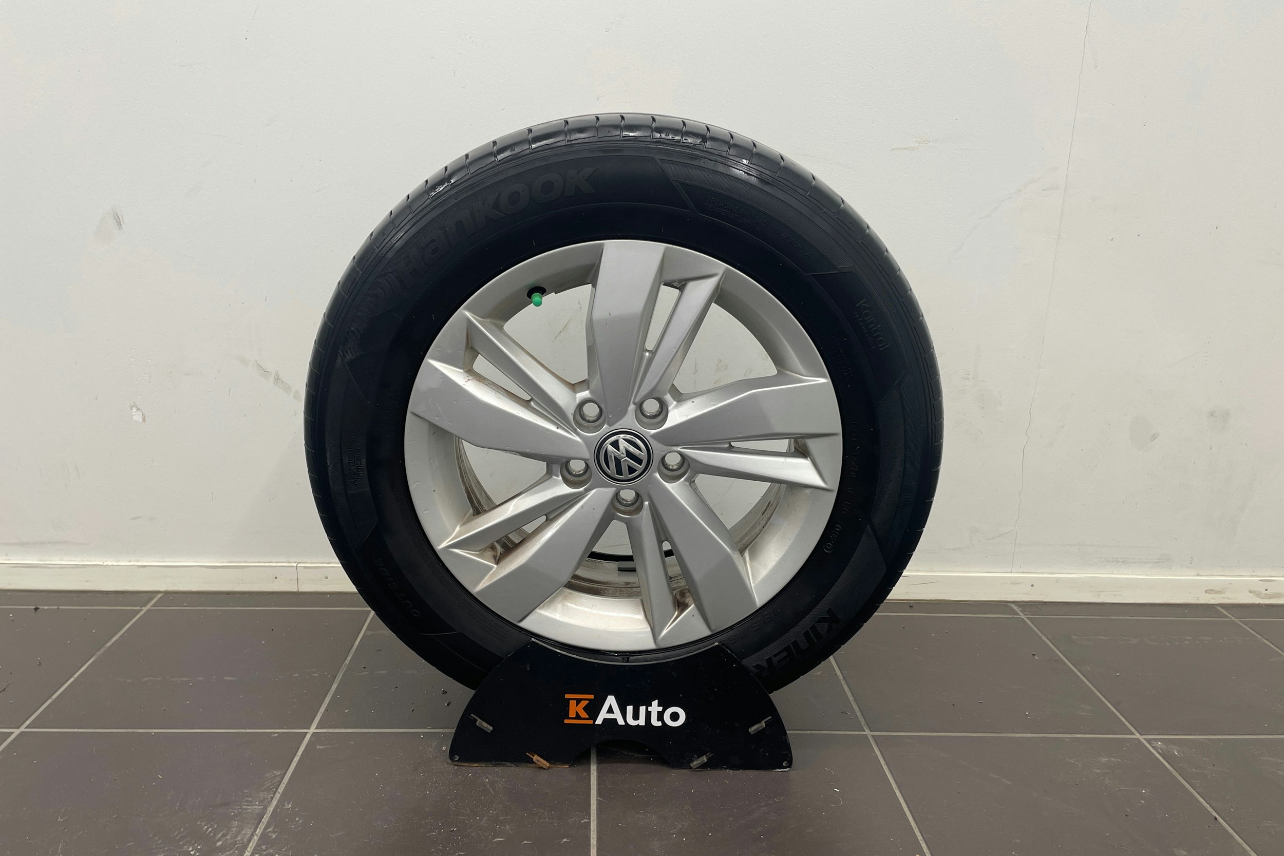 valkoinen Volkswagen Polo 2021 kuva 13.