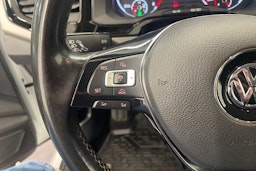 valkoinen Volkswagen Polo 2021 kuva 17.