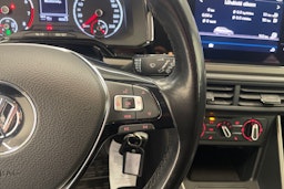 valkoinen Volkswagen Polo 2021 kuva 18.