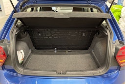 met. sininen Volkswagen Polo 2021 kuva 11.