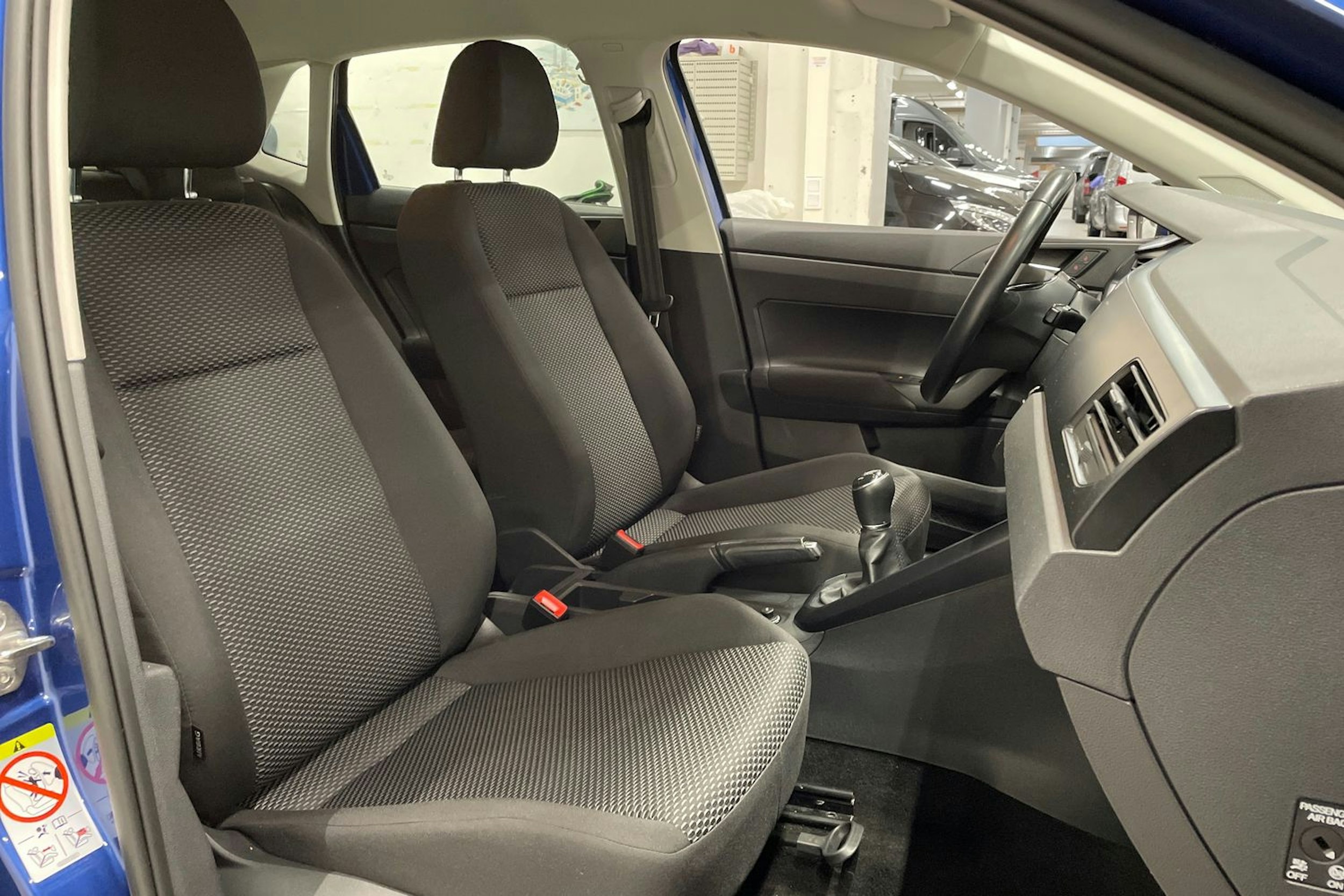 met. sininen Volkswagen Polo 2021 kuva 19.