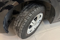 musta Volkswagen Polo 2021 kuva 13.