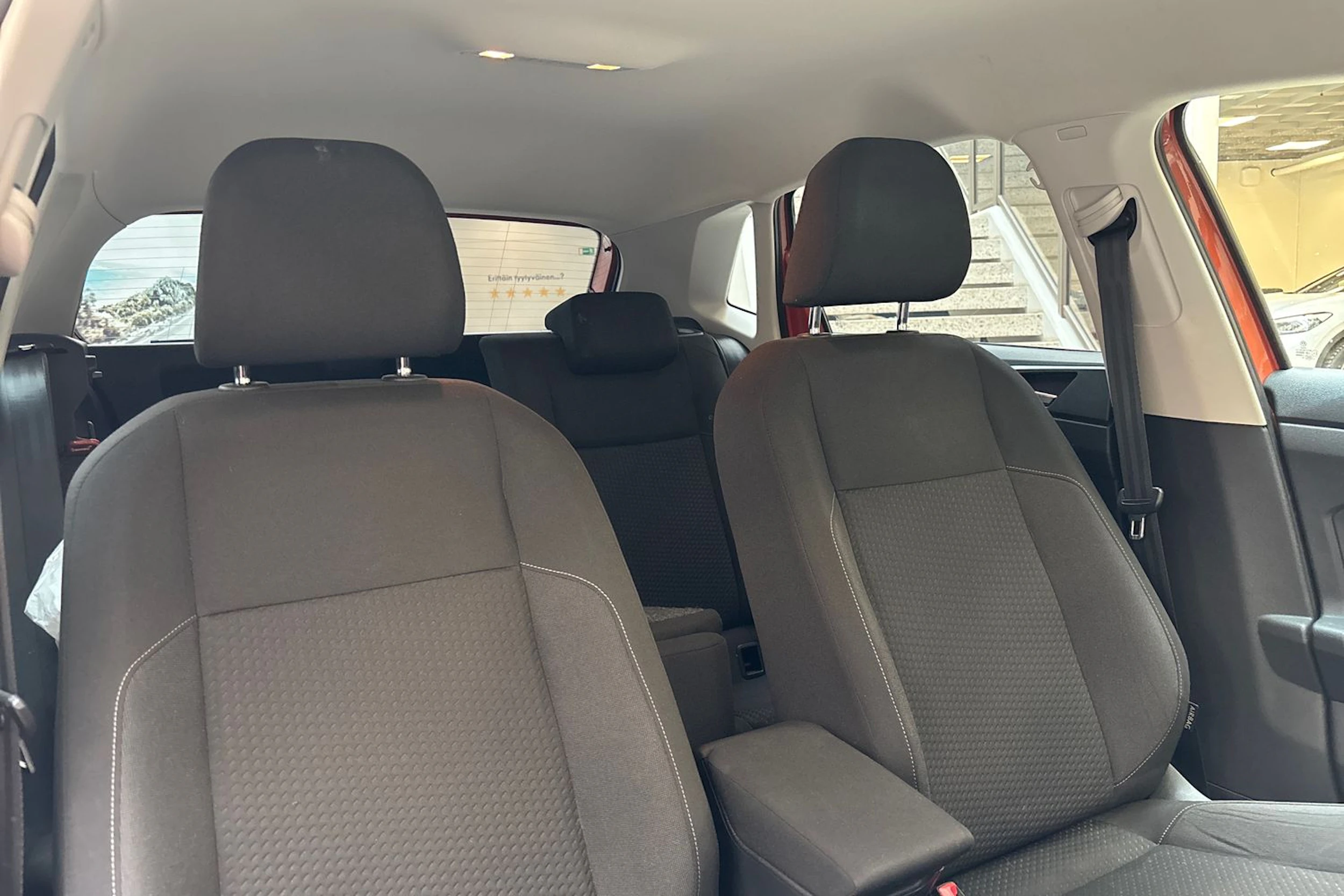 oranssi Volkswagen Polo 2021 kuva 25.