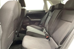 valkoinen Volkswagen Polo 2021 kuva 10.