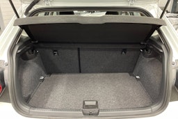 valkoinen Volkswagen Polo 2021 kuva 15.