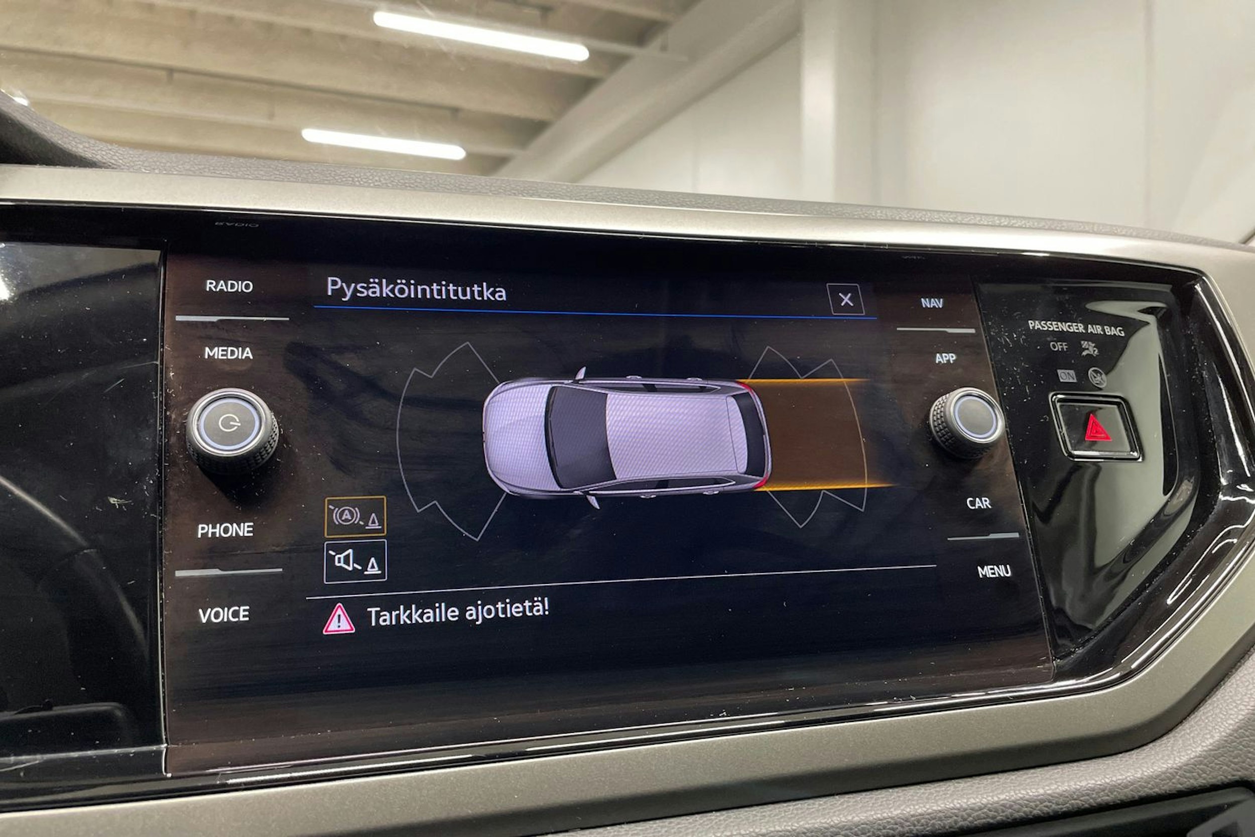 valkoinen Volkswagen Polo 2021 kuva 21.