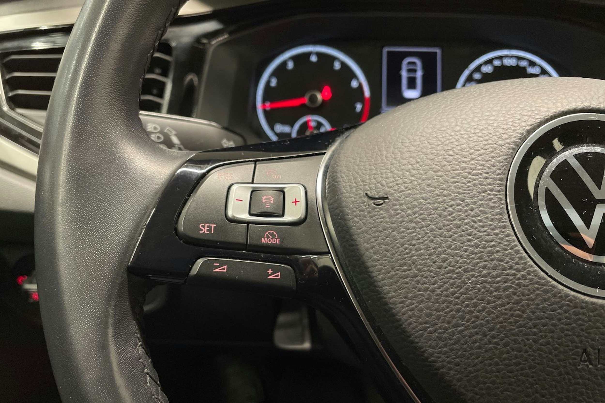 valkoinen Volkswagen Polo 2021 kuva 23.