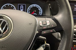 valkoinen Volkswagen Polo 2021 kuva 24.