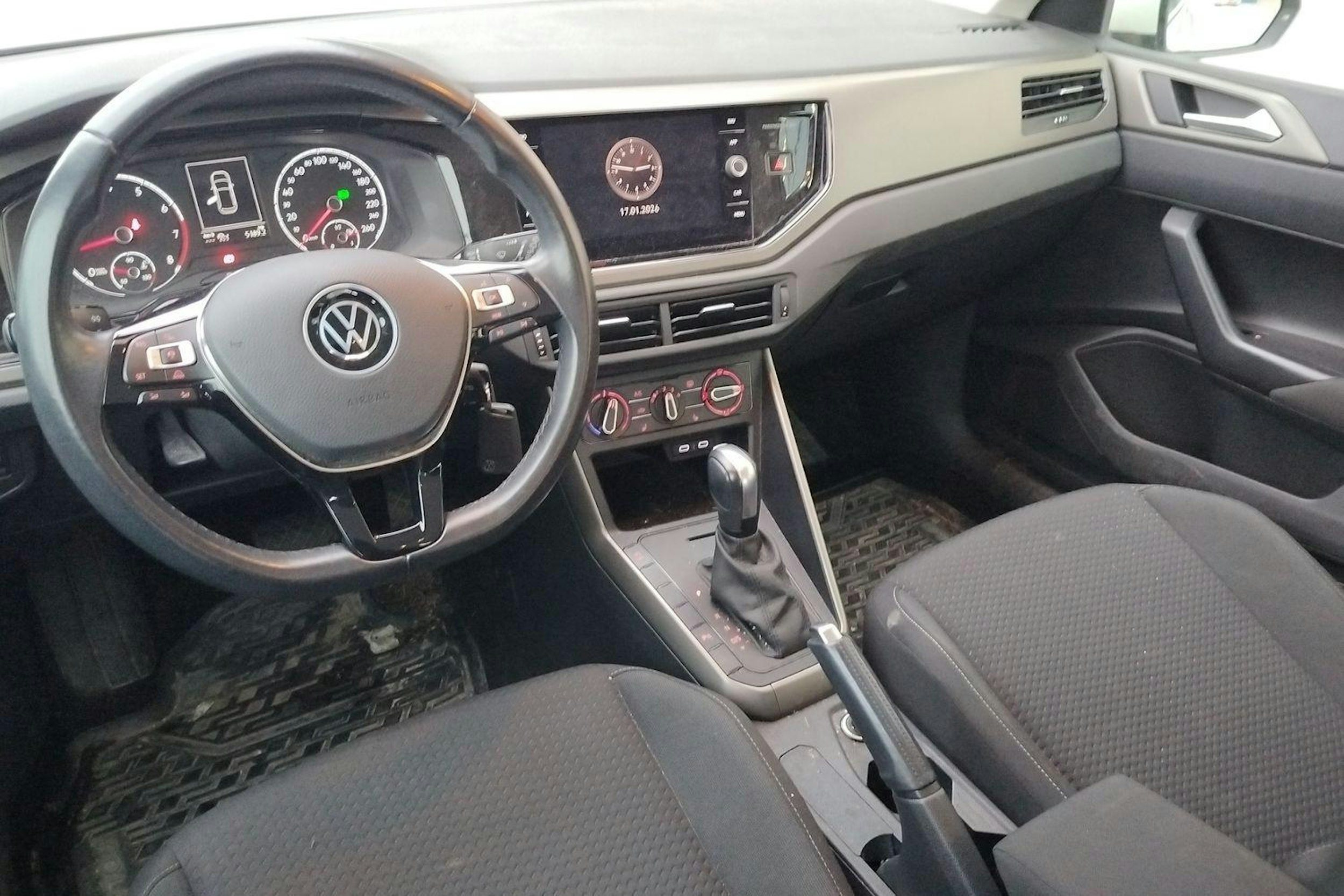 valkoinen Volkswagen Polo 2021 kuva 3.