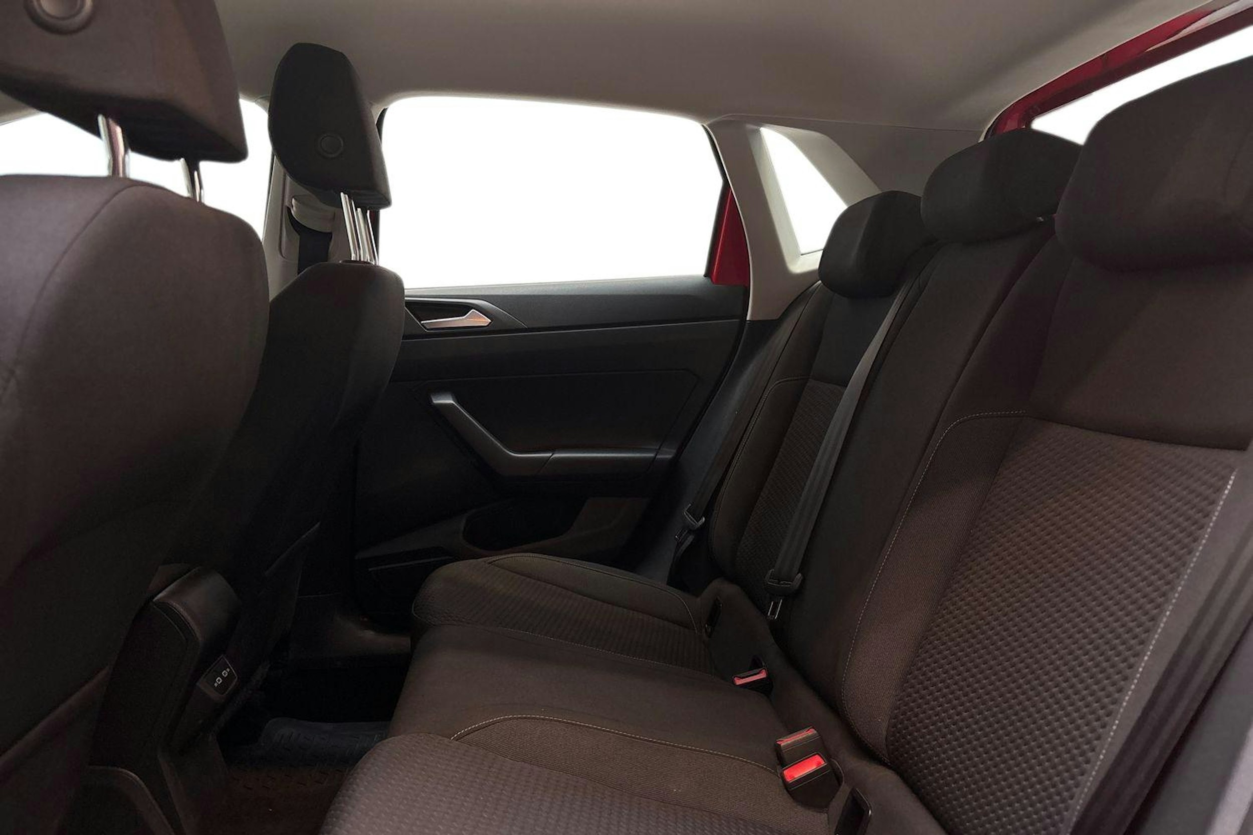 punainen Volkswagen Polo 2021 kuva 10.