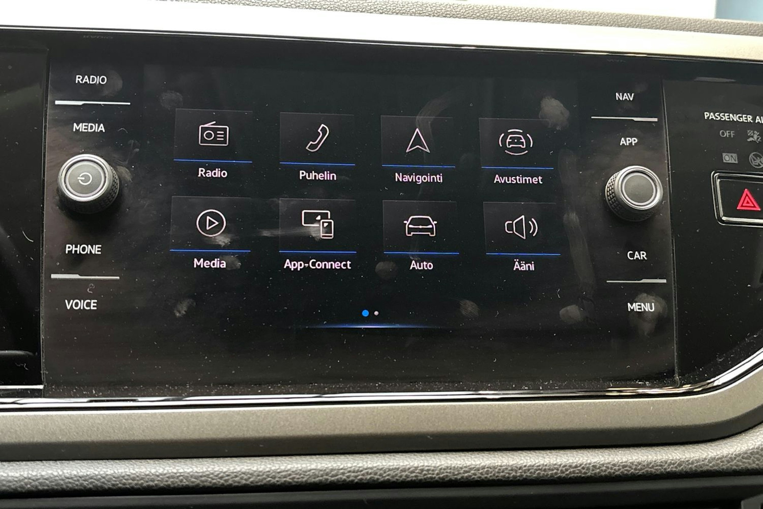 punainen Volkswagen Polo 2021 kuva 22.