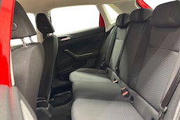 punainen Volkswagen Polo 2021 kuva 10.