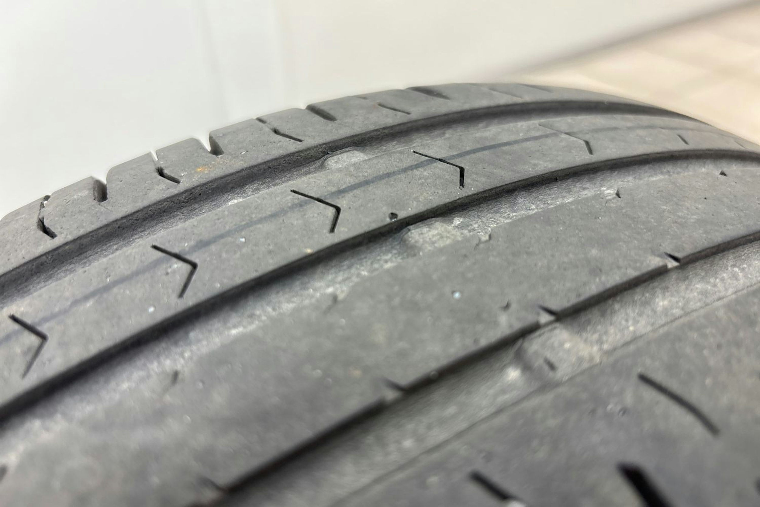 punainen Volkswagen Polo 2021 kuva 15.