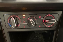 punainen Volkswagen Polo 2021 kuva 19.
