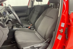 punainen Volkswagen Polo 2021 kuva 20.